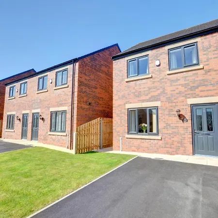 بيت للعطل Hudson House *