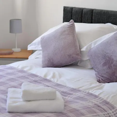 Hudson House بيت للعطل ويتبي