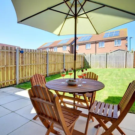 Holiday home 3 Bed In Oc-w420 Whitby
